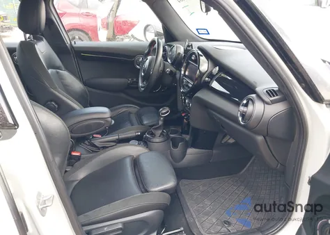 2016 Mini Hardtop Cooper S z USA, uszkodzony, nr VIN WMWXU3C55G2B66752